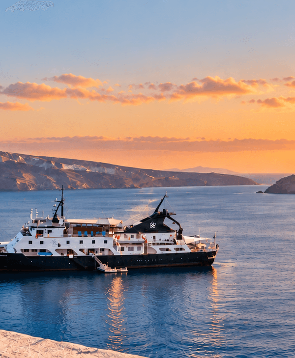Easter cruise in Greece through the Greek islands aboard Elysium